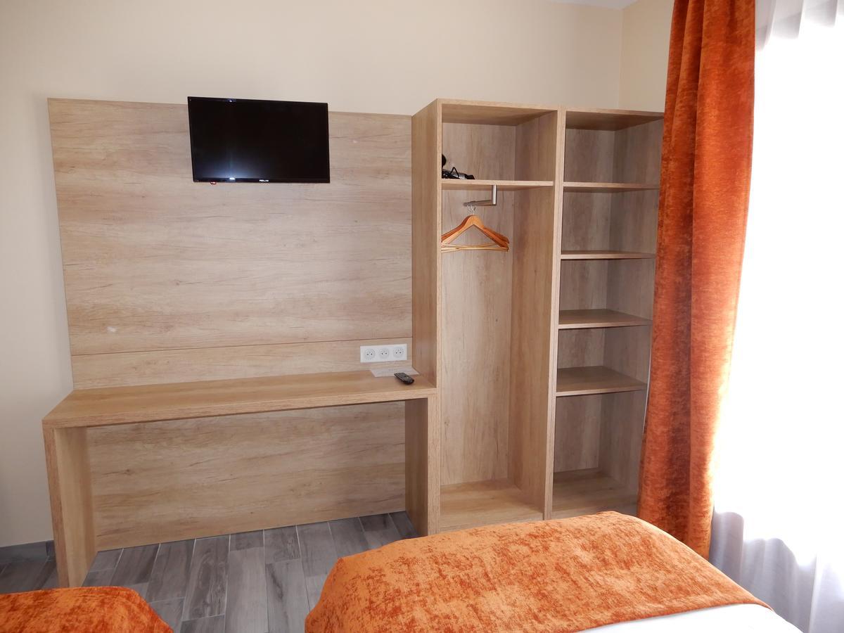 Hotel Marinet Chatillon-en-Michaille Экстерьер фото